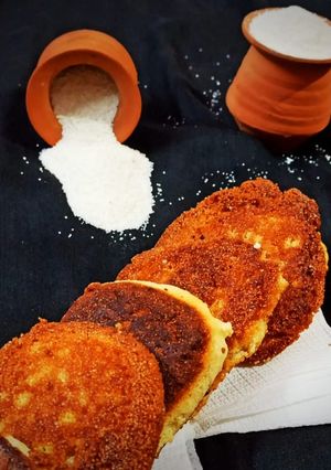 সুজির বিস্কিট (Suji biscuit recipe in Bengali) রেসিপির প্রধান ছবি