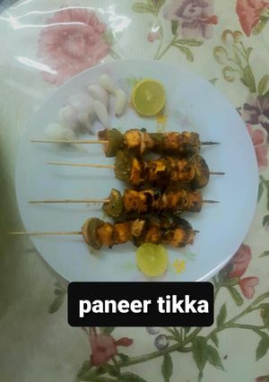 A picture of Paneer tikka.