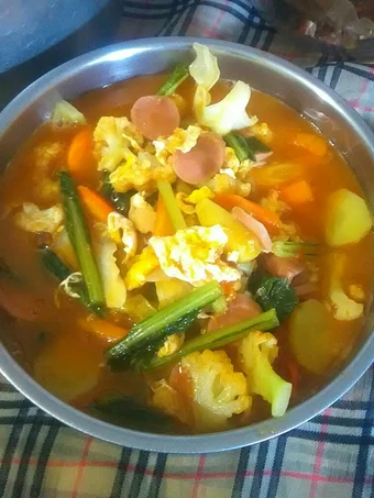 Langkah Mudah untuk Menyiapkan Resep 🍅capcay&mldr;ala diriku^^.saos tomat home made yang Lezat Anti Ribet, Uenak Banget
