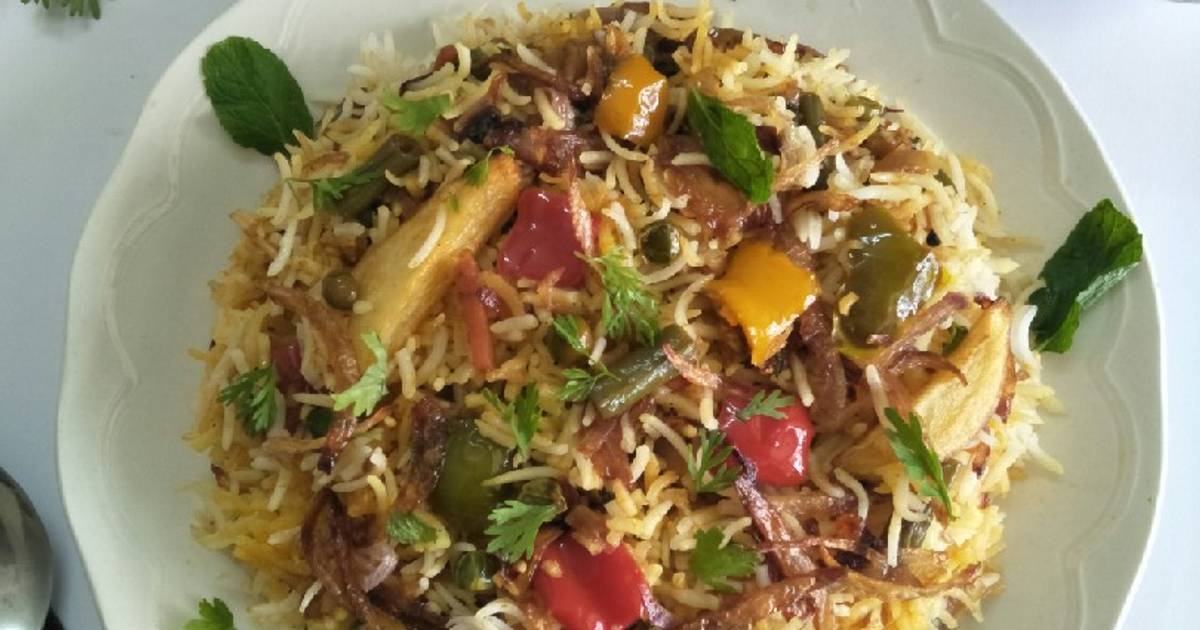 Hyderabadi Vegetable Dum Biryani Recipe by Pooja M. Pandit ...