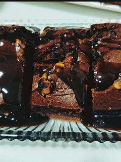 चोको चिप्स ब्राउनी (Choco chips Brownie recipe in Hindi) रेसिपी मुख्य फोटो