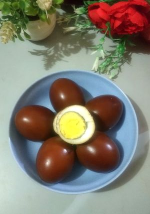 Foto resep 301. Telur Pindang Teh Celup