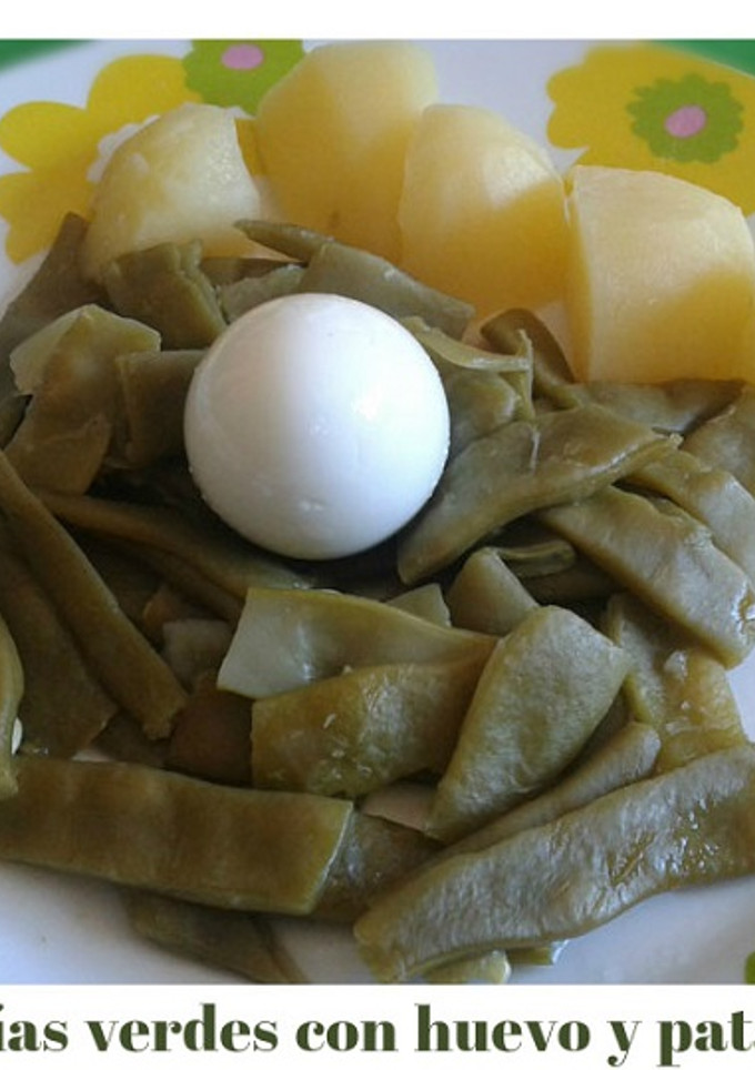 Una foto de Judías verdes con patata y huevo