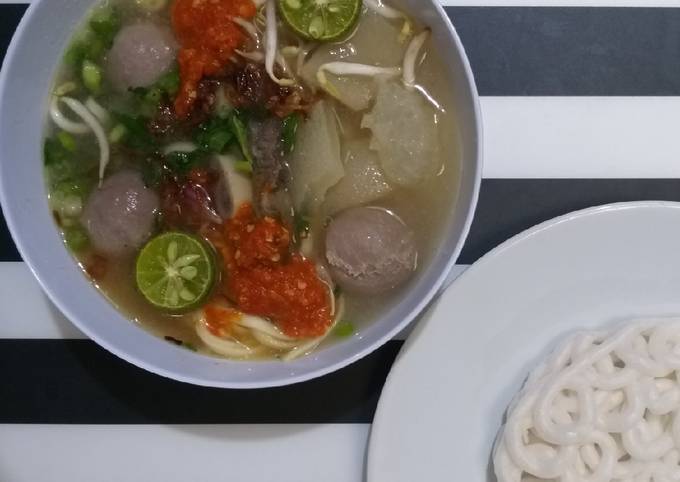 Mie kocok Bandung