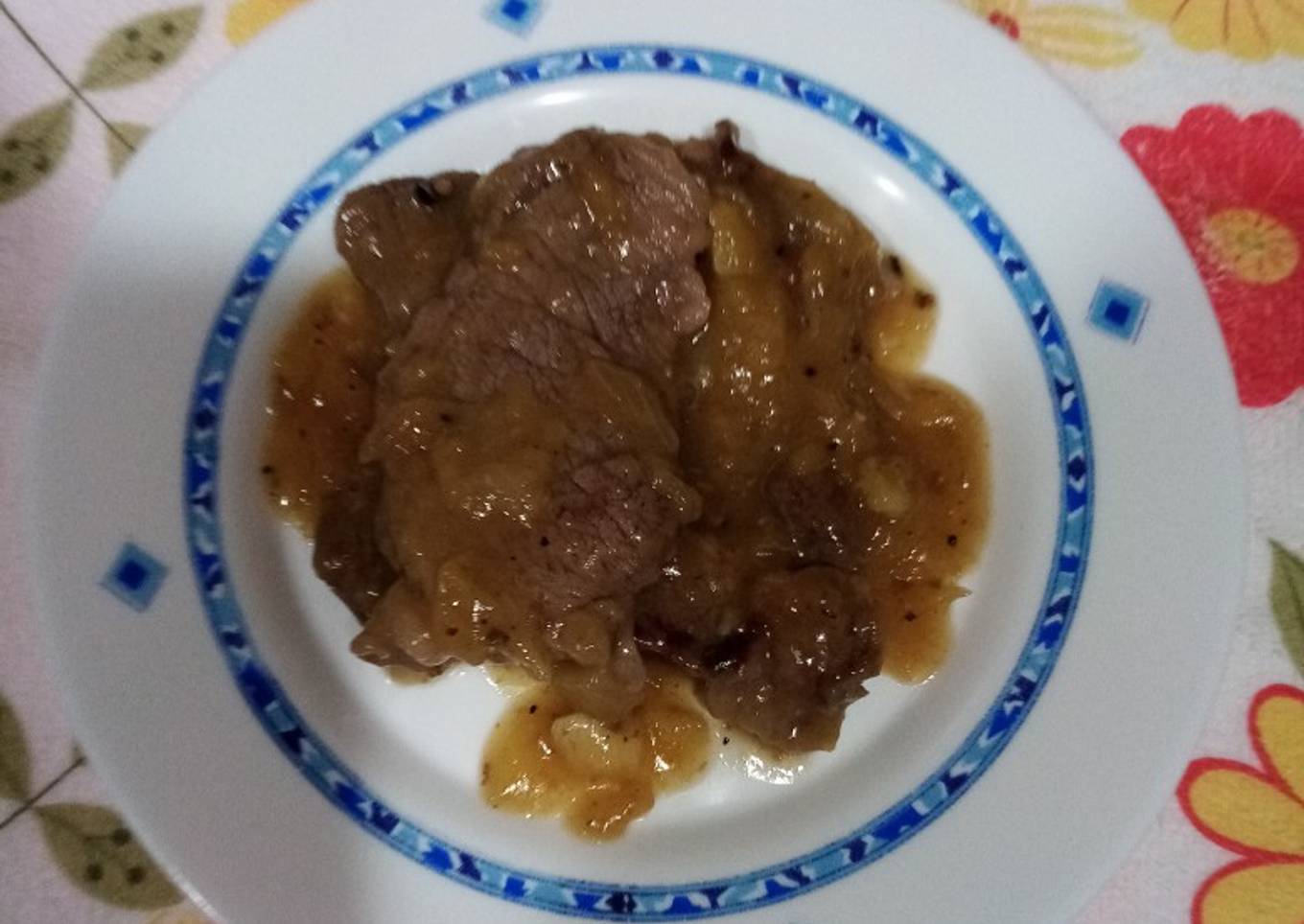 Pluma en salsa de limón