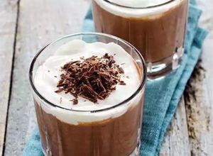 Foto de Pavê de Chocolate e Suspiros