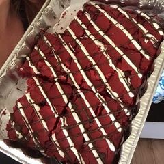 A picture of Red Velvet Brownies.