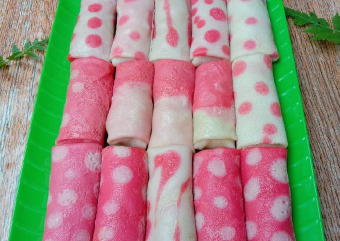 Cara bikin Dadar Gulung Motif Isi Vla Kentang Cara bikin Dadar Gulung Motif Isi Vla Kentang