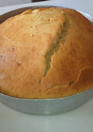 A picture of Orange tea cake.