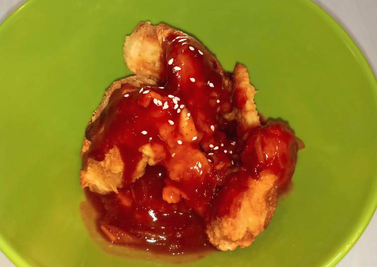 Spicy crispy korean fried chicken