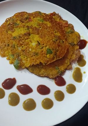 मिक्स वेज चीला(mix veg chila recipe in hindi) रेसिपी मुख्य फोटो