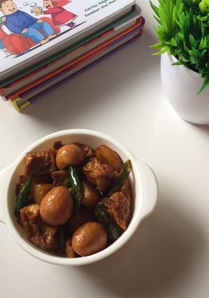 Foto resep Oseng kecap telur puyuh dengan kentang dan tahu