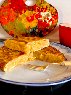 Una foto de Tortilla de patata con cebolla