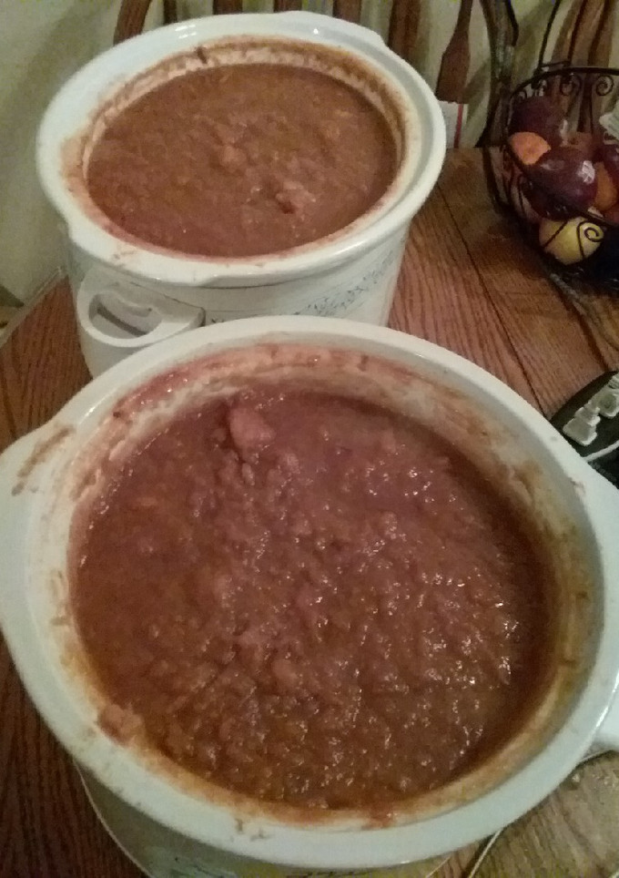 A picture of Slow Cooker Applesauce (for freezer storage).