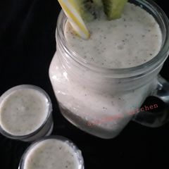 A picture of Kiwi smoothie.