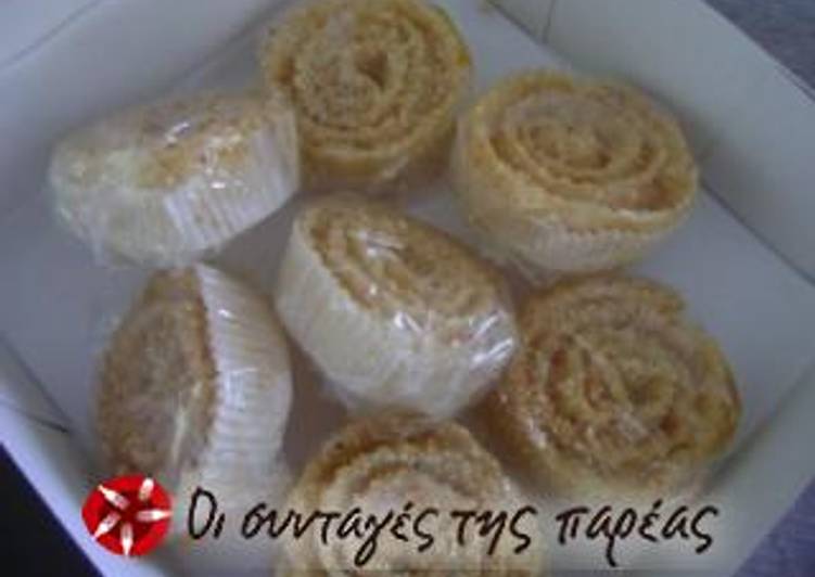 Cretan kserotigana (fried pastry strips) for weddings