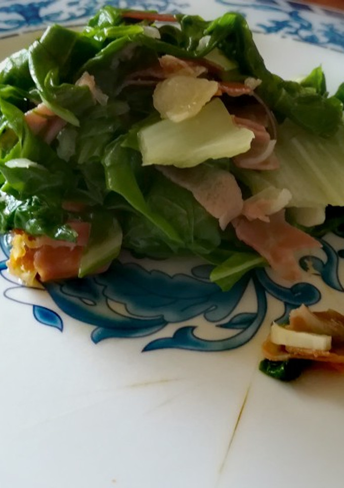 Una foto de Acelgas con jamón salteadas