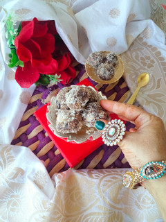 A picture of DATES Coconut LADDU (No sugar / khajoor Dry fruits Nariyal ke laddu).