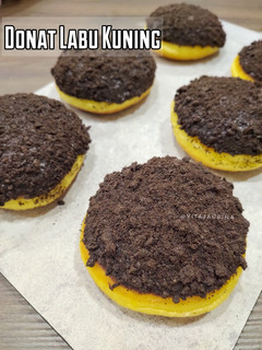 Foto resep Donat Labu Kuning, LEMBUT👍(toping Oreo)