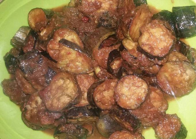 Bagaimana Membuat Sambal lado terong ungu Anti Gagal