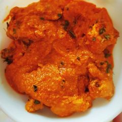 A picture of Badami chicken.