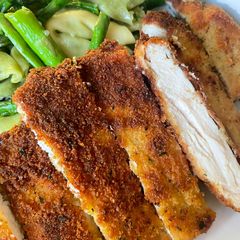 A picture of Crispy Chicken Cutlets 🐓.