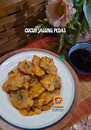 Gambar 25:4:26 - Cucur Jagung Pedas