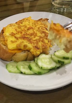 Hình của món Bữa sáng đơn giản tại nhà 🥒.