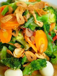 Foto resep Tumis Brokoli Telur Puyuh