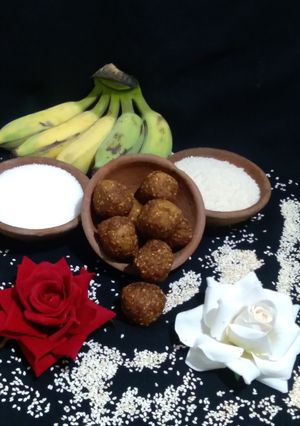 আনন্দ নাড়ু (Ananda nadu recipe in Bengali) রেসিপির প্রধান ছবি