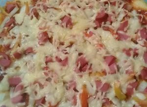 Foto resep 19) Pizza Sosis Keju Quick Melt #BikinRamadanBerkesan