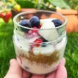 Gyümölcsös quinoa parfè