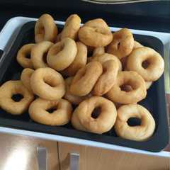 รูปของ Donat simpel pake 5 bahan aja