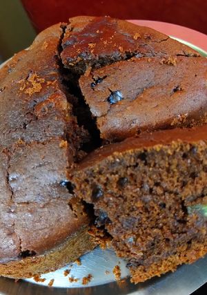 A picture of Chocolate Fruit Cake.