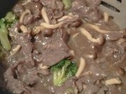 Gambar tumis daging sapi slice brokoli