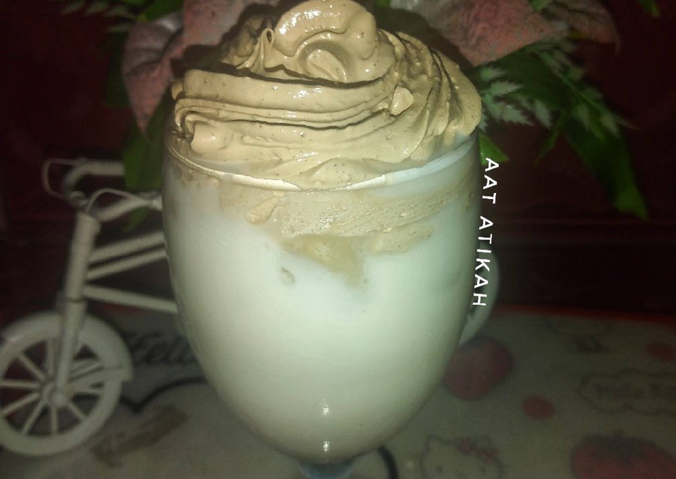 Dalgona coffee mocacino by Aat Atikah