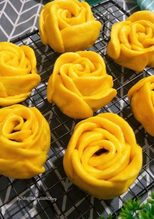 Foto resep Bakpao Bunga Labu Kuning Isi Cokelat