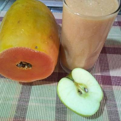 Licuado de papaya, manzana y avena Receta de Alma Patricia Reséndiz- Cookpad