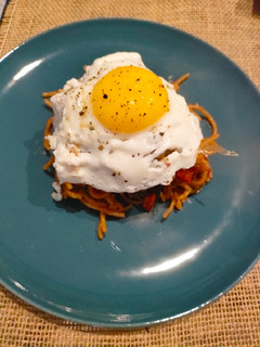 Una foto de Pasta con verduras y soja