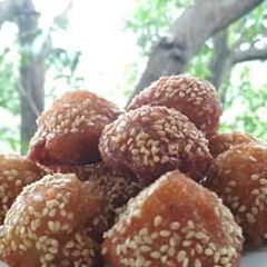 A picture of Stuffed Shahi Anarsa.