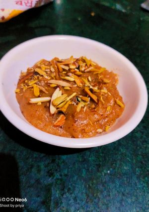 मक्का के आटे का हलवा रेसिपी मुख्य फोटो