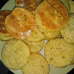 A picture of Simple sweet potato biscuits.