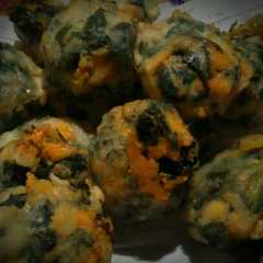 Rolade Daun Singkong (Bola-bola hijau) রেসিপির প্রধান ছবি