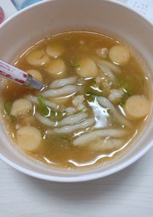 Hình của món Bánh canh bột lọc nấu tôm,xúc xích.