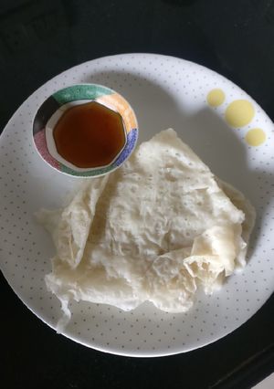 A picture of Neer dosa.