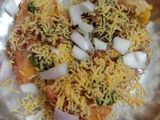 સમોસા ચાટ (Samosa Chaat Recipe In Gujarati)