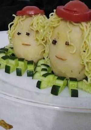 A picture of Potato-filled noodles.