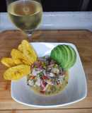 Ceviche de reineta con chips de platanoise