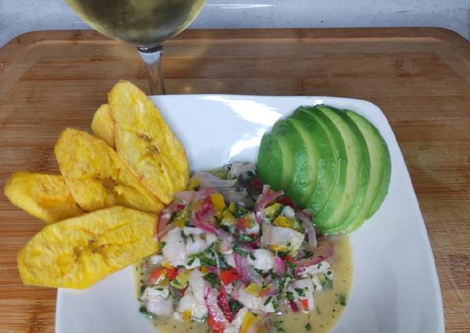 Ceviche De Reineta Con Chips De Platanoise Receta De Carlos Castillo ...