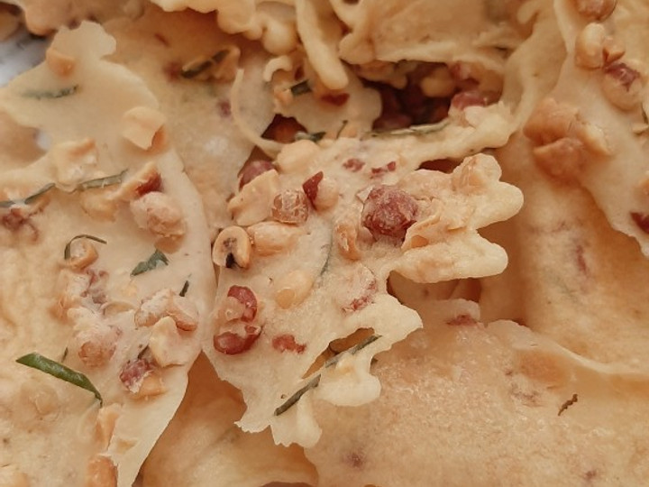 Bagaimana Menyiapkan Peyek renyah, Lezat Sekali